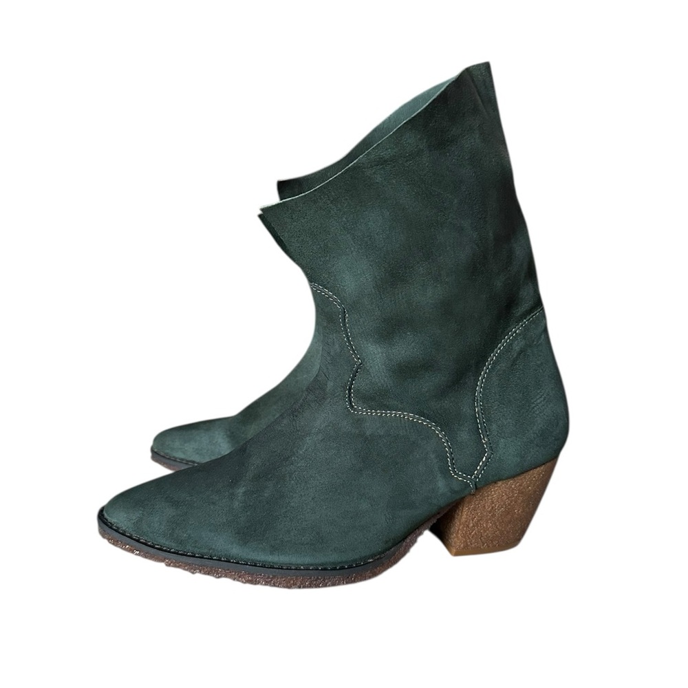 Free People Twilight Green Suede Western Ankle Booties US Size 5.5 / EU 36